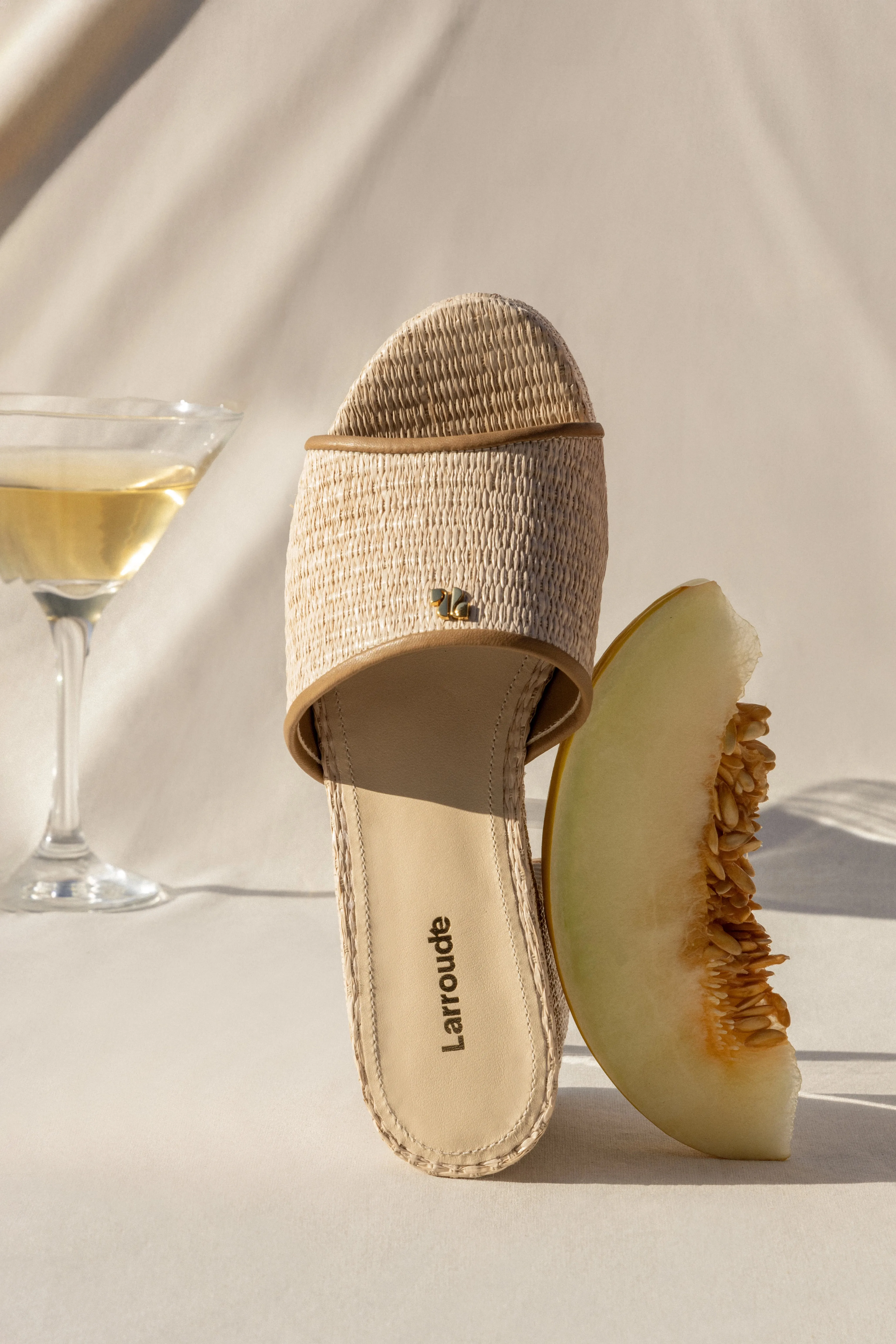 Alex Flatform Mule In Natural Raffia and Hazelnut Trimming