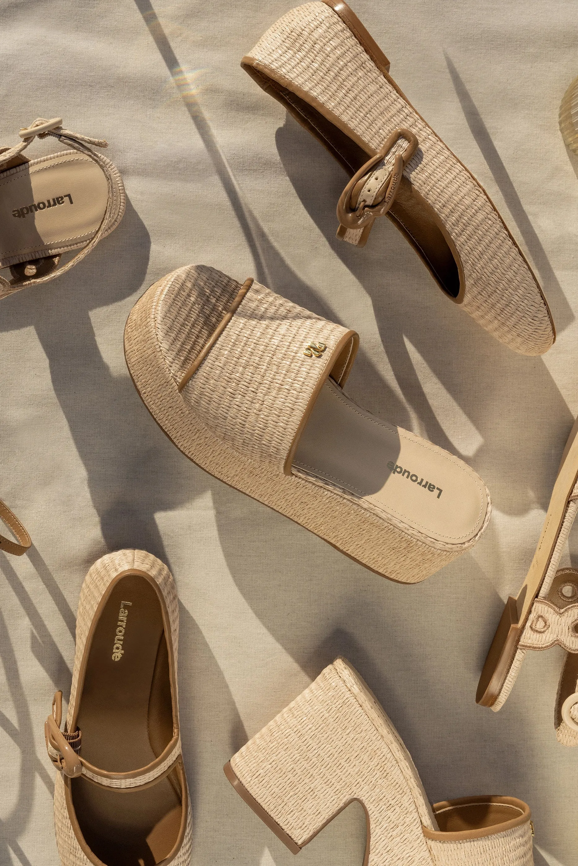 Alex Flatform Mule In Natural Raffia and Hazelnut Trimming