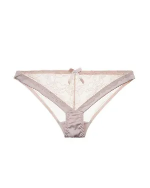 Amelie Brief