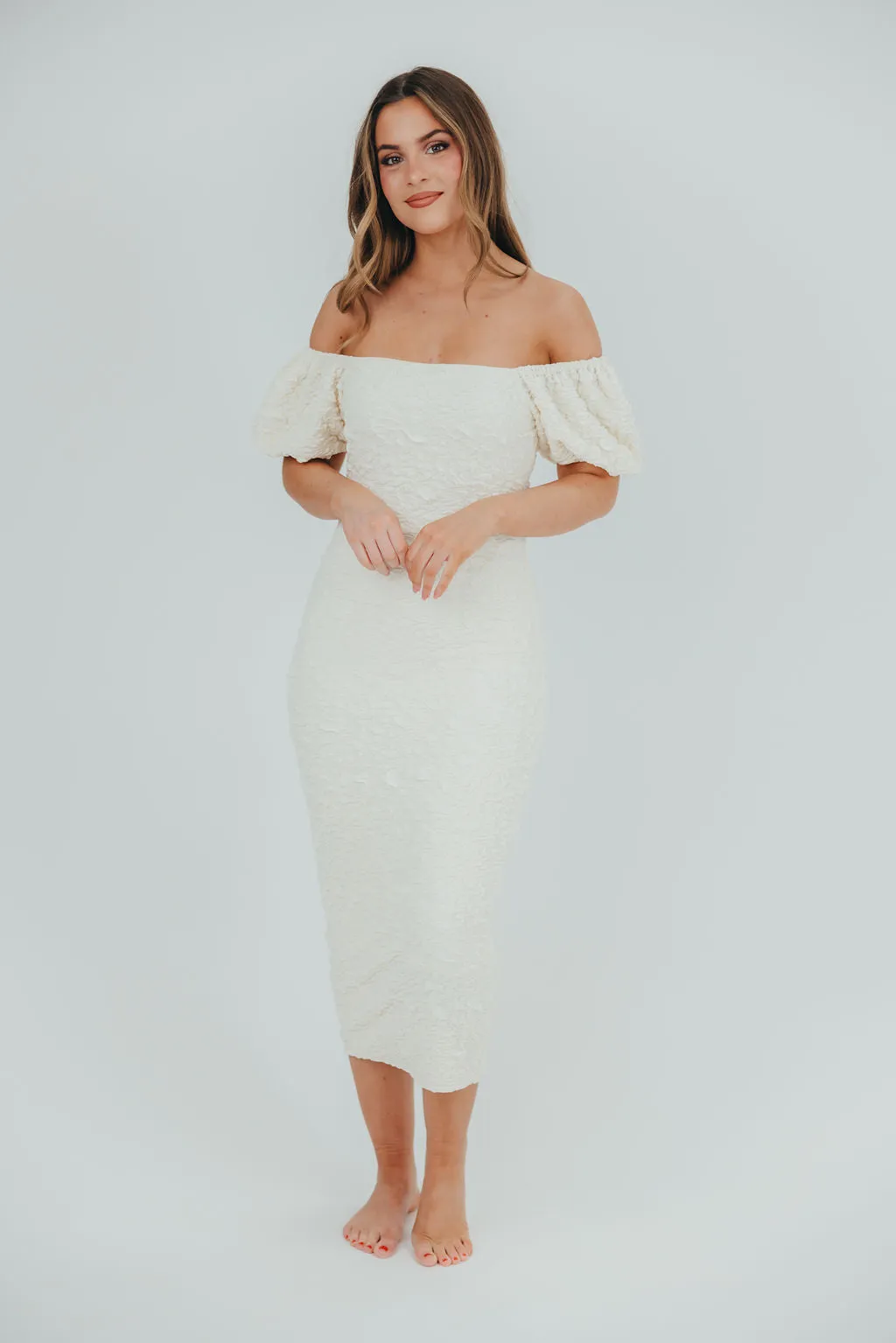 Blakeley Textured Midi Dress in Ivory- Bump Friendly & Inclusive Sizing (S-3XL)