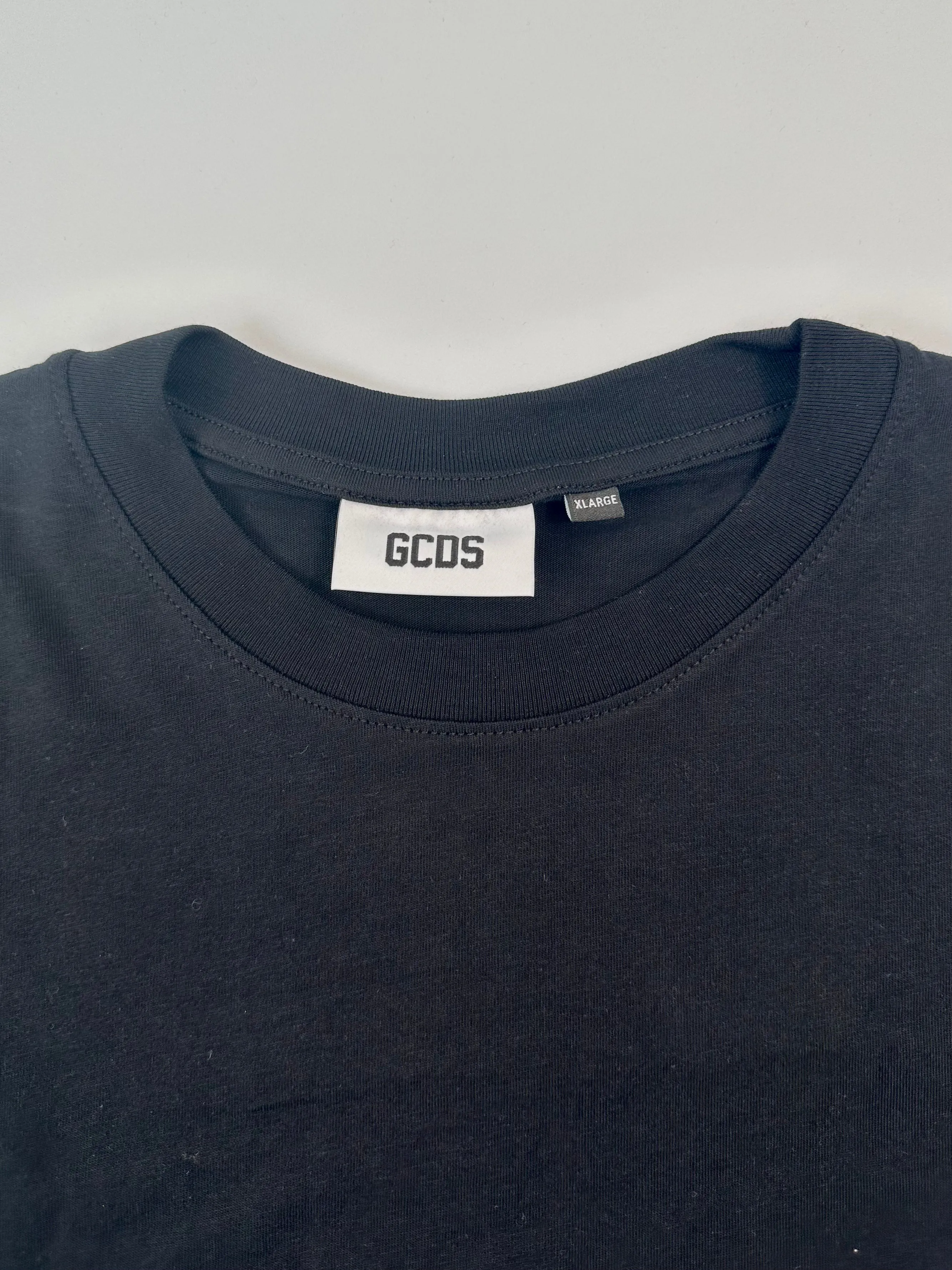 Crop T-Shirt Nera Con Logo Bling