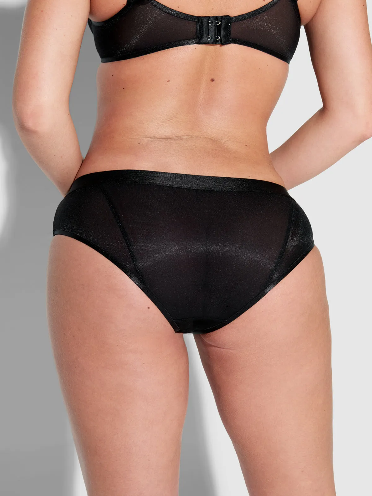 Pia Mesh Hipster