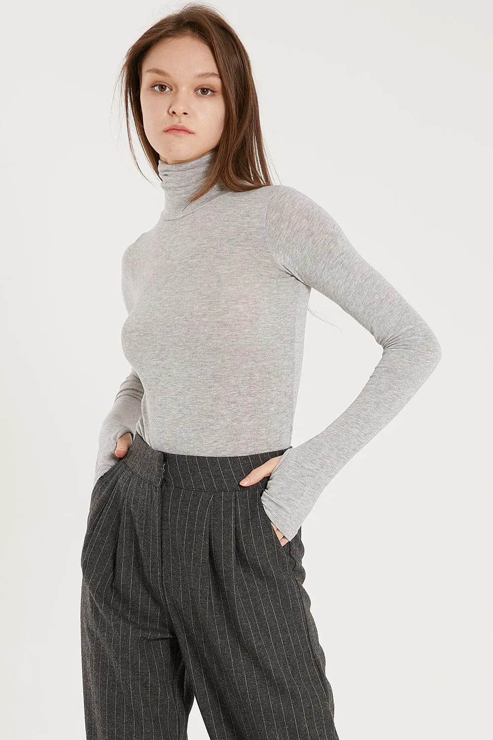 Ulyana Thumb Hole Slim Top