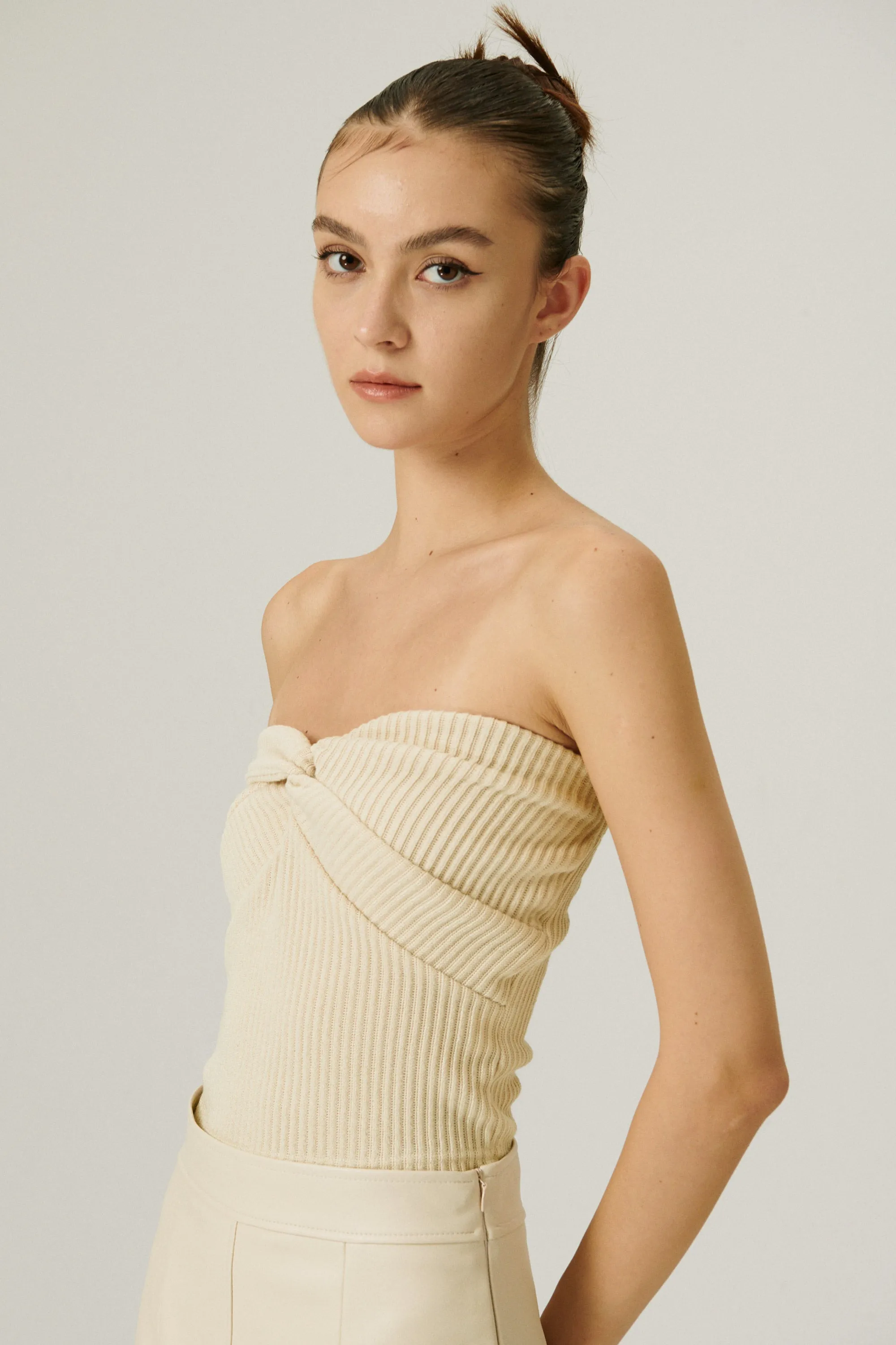 Vivian Strapless Top